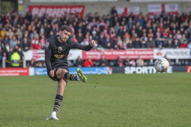 Barnsley 'den Corey O' Keeffe, 1 Nisan 202 'de İngiltere' nin Trent kentindeki Pirelli Stadyumu 'nda oynanan Sky Bet 1 karşılaşmasında serbest atış yaptı.