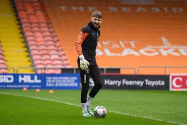 Blackpool 'dan Daniel Grimshaw, Blackpool, İngiltere' de 1 Nisan 202 'de oynanan Blackpool-Wycombe Wanderers maçı öncesinde oynanan maç öncesi ısınma maçında...