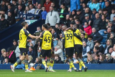 Watford 'dan Edo Kayembe, 1 Nisan 202' de İngiltere 'nin başkenti West Bromwich Albion ile Watford arasındaki Sky Bet Şampiyonası maçında 0-1' lik galibiyetini kutluyor.