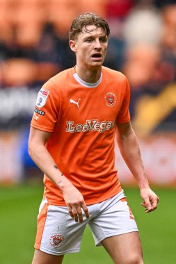 Blackpool takımından George Byers 1 Nisan 202 'de Bloomfield Road, Blackpool' da Blackpool-Wycombe Wanderers maçında