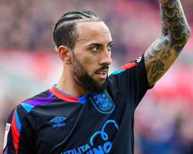 Huddersfield Town takımından Sorba Thomas 1 Nisan 202 'de Stoke City, Bet365 Stadyumu' nda Huddersfield Town 'a karşı oynanan Gökyüzü İddia Şampiyonası maçında
