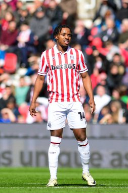 Stoke City 'den Niall Ennis, Stoke City - Huddersfield Town maçında 1 Nisan 202' de, Stoke-on-Trent Stadyumu 'nda karşılaştı.