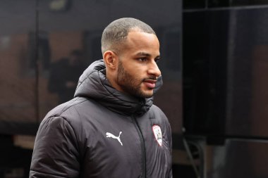 Barnsley 'den Barry Cotter, 1 Nisan 202 tarihinde İngiltere' nin Trent kentindeki Pirelli Stadyumu 'nda oynanan Burton Albion-Barnsley maçında sahaya çıktı.