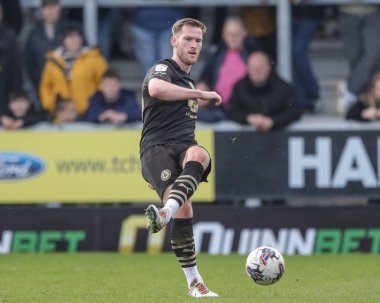 Barnsley 'den Jamie McCart, 1 Nisan 202 tarihinde İngiltere' nin Trent kentindeki Pirelli Stadyumu 'nda Burton Albion ile Barnsley arasındaki Sky Bet 1 maçında pas attı.