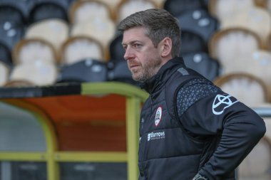 Jon Stead, Barnsley 'in ilk takım koçu, 1 Nisan 202 tarihinde İngiltere' nin Trent kentindeki Pirelli Stadyumu 'nda Burton Albion' a karşı oynanan Sky Bet 1 maçı sırasında geldi.