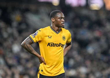 Wolverhampton Wanderers 'dan Toti Gomes, Premier League maçında Burnley Wolverhampton Wanderers' a karşı Turf Moor, Burnley, İngiltere, 2 Nisan 202