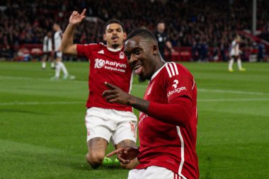 Nottingham 'dan Callum Hudson-Odoi Premier League maçında Nottingham Forest Fulham' a karşı 2 Nisan 202 'de oynanan City Ground, Nottingham, İngiltere maçında 1-0' lık galibiyet golünü kutluyor.