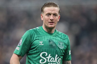 Everton 'dan Jordan Pickford Premier League maçı sırasında Newcastle United, Everton' a karşı St. James 's Park, Newcastle, 2 Nisan 202