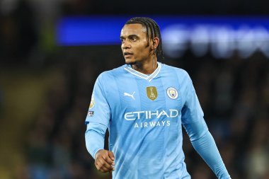 Manchester Premier Lig karşılaşmasında Manuel Akanji Manchester City ile Aston Villa maçında Etihad Stadyumu, Manchester, İngiltere, 3 Nisan 202