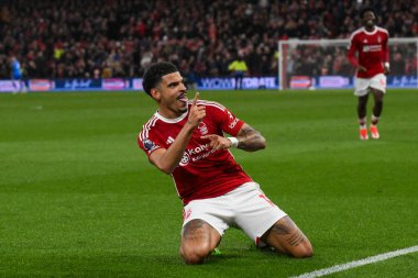 Nottingham Ormanı 'ndan Morgan Gibbs-White, Premier League maçında Nottingham Forest Fulham' a karşı oynadığı 2 Nisan 202 'de Nottingham, İngiltere' de 3-0 'lık galibiyet golünü kutluyor.