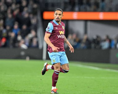 Burnley 'li Vitinho, Premier Lig maçı sırasında Burnley, Wolverhampton Wanderers' a karşı 2 Nisan 202 'de Turf Moor, Burnley' de.