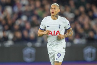 Tottenham Hotspur takımından Richarlison Premier League maçında West Ham United Tottenham Hotspur 'a karşı Londra Stadyumu, Londra, 2 Nisan 202
