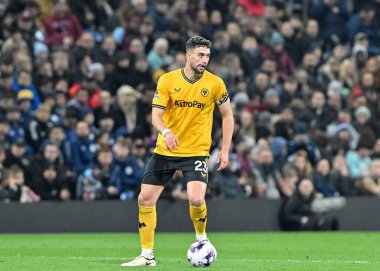 Wolverhampton Wanderers 'dan Max Kilman Premier League maçı sırasında Burnley, Wolverhampton Wanderers' a karşı Turf Moor, Burnley, İngiltere, 2 Nisan 202