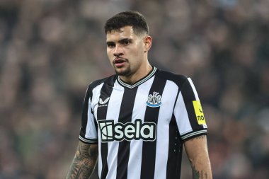 Newcastle United 'dan Bruno Guimares Premier League maçı sırasında Newcastle United Everton' a karşı St. James 's Park, Newcastle, 2 Nisan 2024