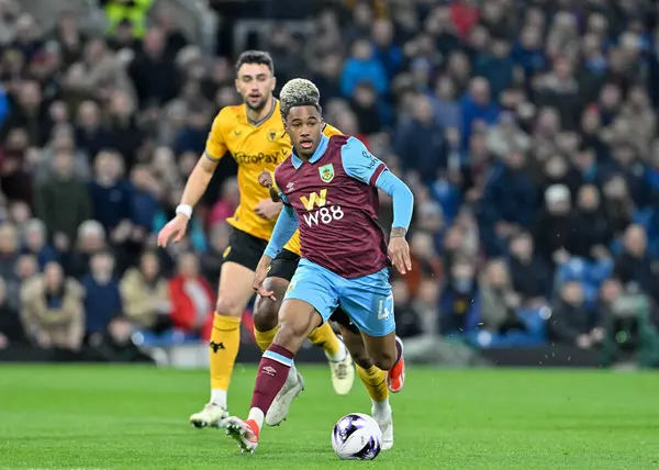 stock image Wilson Odobert of Burnley breaks forward, during the Premier League match Burnley vs Wolverhampton Wanderers at Turf Moor, Burnley, United Kingdom, 2nd April 202