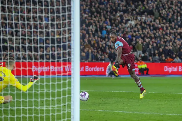 Michail Antonio Van West Ham United Schiet Doelpunt Tijdens Premier — Stockfoto