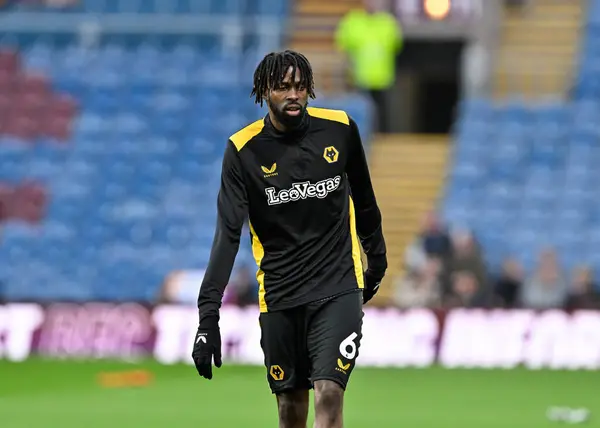 Boubacar Traor Wolverhampton Wanderers Felmelegszik Mérkőzés Előtt Premier League Mérkőzés — Stock Fotó