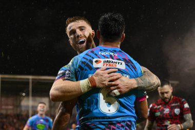 Wigan Warriors 'un Bevan Fransızcası, 4 Nisan 202' de Leigh Spor Köyü 'nde oynanan 7. Betfred Süper Lig karşılaşmasında denemesini kutluyor.