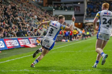 Leeds Rhinos takımından Harry Newman, 5 Nisan 202 'de Leeds Stadyumu' nda oynanan 7. Betfred Süper Lig karşılaşmasında Leeds Gergedan ve Warrington Wolves maçını kutluyor.