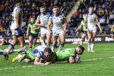 Warrington Wolves 'tan George Williams 5 Nisan 202' de Headingley Stadyumu 'nda oynanan Betfred Süper Lig 7. Raundunda Leeds Gergedan ve Warrington Wolves maçına çıkmaya çalışıyor.
