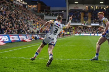 Leeds Rhinos takımından Harry Newman, 5 Nisan 202 'de Leeds Stadyumu' nda oynanan 7. Betfred Süper Lig karşılaşmasında Leeds Gergedan ve Warrington Wolves maçını kutluyor.
