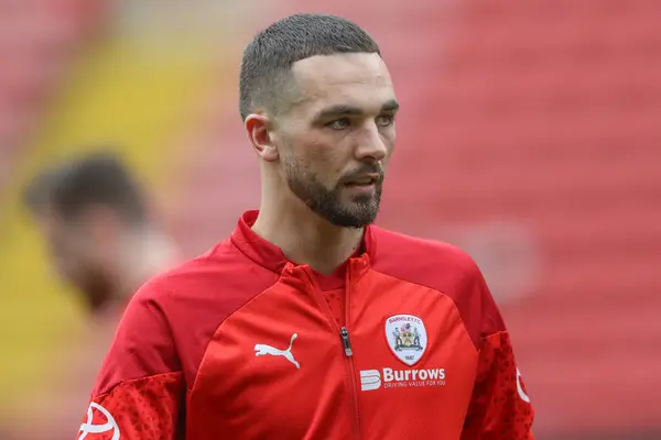 stock image Adam Phillips of Barnsley in the pregame warmup session during the Sky Bet League 1 match Charlton Athletic vs Barnsley at The Valley, London, United Kingdom, 6th April 202