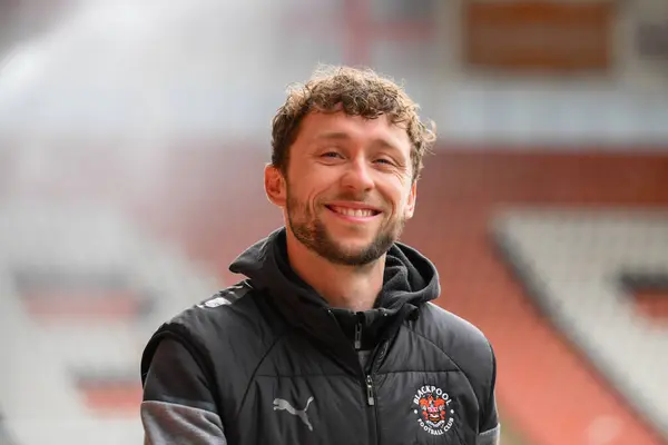 stock image Matthew Pennington of Blackpool arrives ahead of the Sky Bet League 1 match Blackpool vs Cambridge United at Bloomfield Road, Blackpool, United Kingdom, 6th April 202