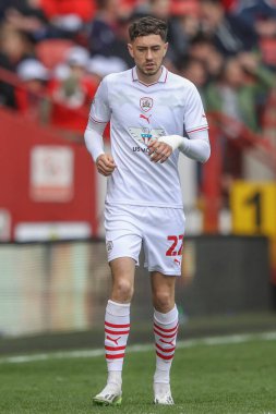 Barnsley takımından Corey O 'Keeffe 6 Nisan 202' de The Valley, Londra 'da Charlton Athletic ile Barnsley maçında