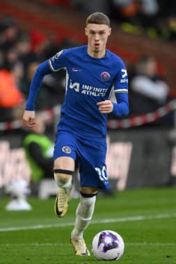 Chelsea 'den Cole Palmer Premier Lig maçında Sheffield United' ın Chelsea 'ye karşı oynadığı Bramall Lane, Sheffield, İngiltere' de 7 Nisan 202 'de topu atıyor.