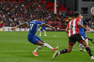 Chelsea 'den Noni Madueke Premier Lig maçında Sheffield United Chelsea' ye karşı 7 Nisan 202 'de Bramall Lane, Sheffield, İngiltere' de 1-2 berabere kaldı.