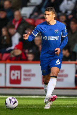 Chelsea 'den Thiago Silva Premier Lig maçında Sheffield United Chelsea' ye karşı Bramall Lane, Sheffield, İngiltere 'de 7 Nisan 202' de pas attı.
