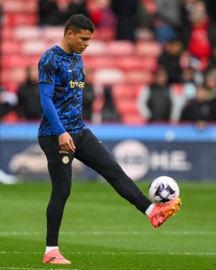 Chelsea 'den Thiago Silva Premier Lig karşılaşması öncesinde Sheffield United ile Chelsea Bramall Lane, Sheffield, İngiltere' de oynanan 7 Nisan 202 karşılaşmasında topu kontrol ediyor.