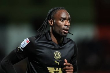 Barnsley takımından Devante Cole 9 Nisan 202 'de Lamex Stevenage, İngiltere' de Stevenage-Barnsley maçında