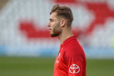 Barnsley 'den John Mcatee 9 Nisan 202' de İngiltere 'deki Lamex Stevenage Stevenage' de Stevenage 'e karşı oynadığı Sky Bet 1 karşılaşmasında