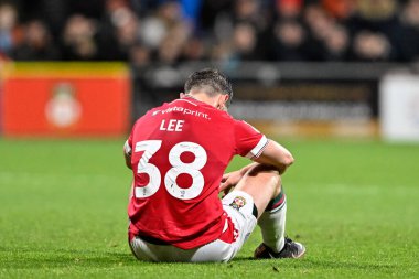 Wrexham 'dan Elliot Lee, 9 Nisan 202' de SToK Cae Ras, Wrexham, İngiltere 'de oynanan Wrexham vs Crawley Town maçında kaçırdığı gol şansına tepki gösterdi.