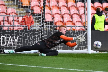 Blackpool 'dan Mackenzie Chapman, 9 Nisan 202' de Bloomfield Road, Blackpool 'da oynanan Blackpool-Fleetwood Town maçının öncesinde oynanan maç öncesi ısınma maçında...