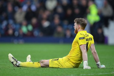 Rotherham United takımından Viktor Johansson, 10 Nisan 202 'de West Bromwich Albion-Rotherham United maçında sakatlandı.