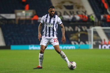 West Bromwich Albion 'dan Yann M' Vila, 10 Nisan 202 'de İngiltere' de The Hawthorns, West Bromwich 'de West Bromwich Albion-Rotherham United maçında maç yapıyor.