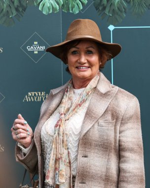 Yarışçılar, Randox Grand National 2024 Kadınlar Günü 'nde İngiltere' nin Liverpool şehrindeki Aintree Hipodromu 'na 12 Nisan 202' de bayanlar gününde geldiler.