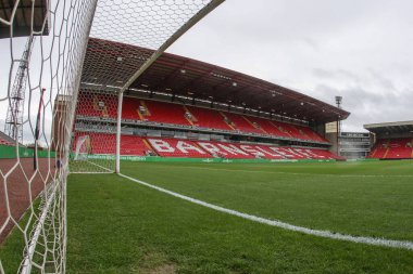 Oakwell 'in Gök Bahis Ligi 1 maçı sırasında Oakwell, Barnsley - Reading maçının genel görünümü, 13 Nisan 202