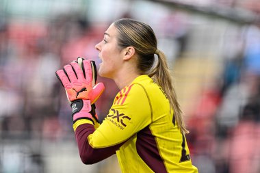 Manchester United Women 'dan Mary Earps, Manchester United Women - Chelsea FC Women - Leigh Sports Village, Leigh, Birleşik Krallık, 14 Nisan 202 Adobe Women yarı final karşılaşmasında