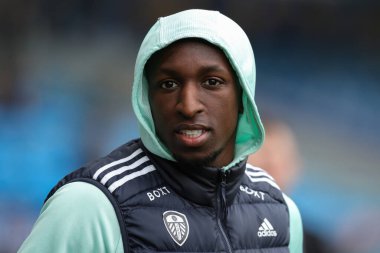 Leeds United takımından Glen Kamara, Elland Road Stadyumu 'na 13 Nisan 202' de Leeds United ile Blackburn Rovers arasındaki Sky Bet Şampiyonası öncesinde geldi.