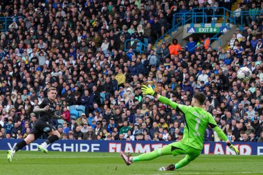 Blackburn Rovers 'dan Sammie Szmodics, Illan Meslier' i geçti ve 13 Nisan 2024 'te Leeds United ile Blackburn Rovers arasındaki Sky Bet Şampiyonası' nın ikinci yarısında 0-1 berabere kaldı.