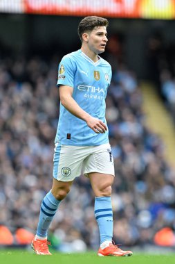 Manchester City 'den Julin Ivarez, Premier League maçı sırasında Manchester City, Manchester Stadyumu' nda Luton Town 'a karşı, 13 Nisan 2024