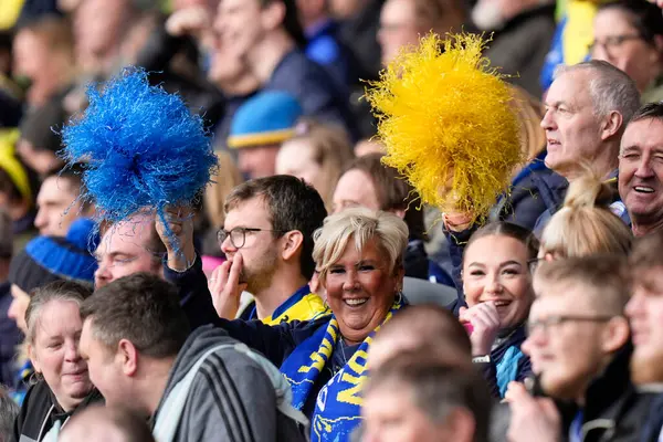 Wire Fans Celebrate Try Betfred Challenge Cup Quarter Final Match — Stock Photo, Image