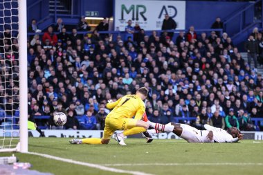 Barnsley 'den Devante Cole, 16 Nisan 202' de Fratton Park, Portsmouth, Birleşik Krallık 'ta oynanan 1.