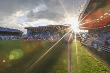 Barnsley oyuncuları, 16 Nisan 202 'de Fratton Park, Portsmouth, İngiltere' de oynanan 1.