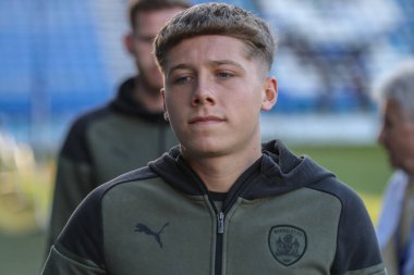 Barnsley 'den Aiden Marsh, 16 Nisan 202' de Birleşik Krallık, Portsmouth, Fratton Park 'ta Portsmouth' a karşı Portsmouth 1.