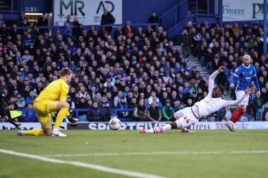 Barnsley 'den Devante Cole, 16 Nisan 202' de Fratton Park, Portsmouth, Birleşik Krallık 'ta oynanan 1.