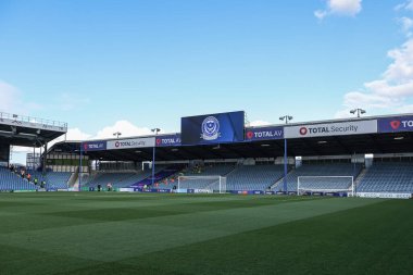 Fratton Park 'ın Sky Bet Ligi 1 maçı sırasında Portsmouth - Barnsley maçı sırasında genel görünümü Fratton Park, Portsmouth, İngiltere, 16 Nisan 202